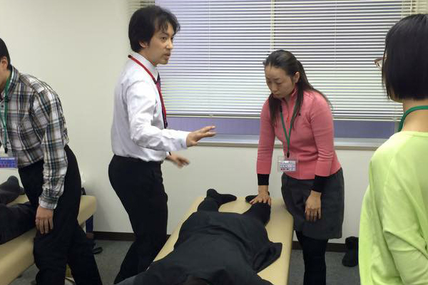 セミナーには毎月1?2回参加